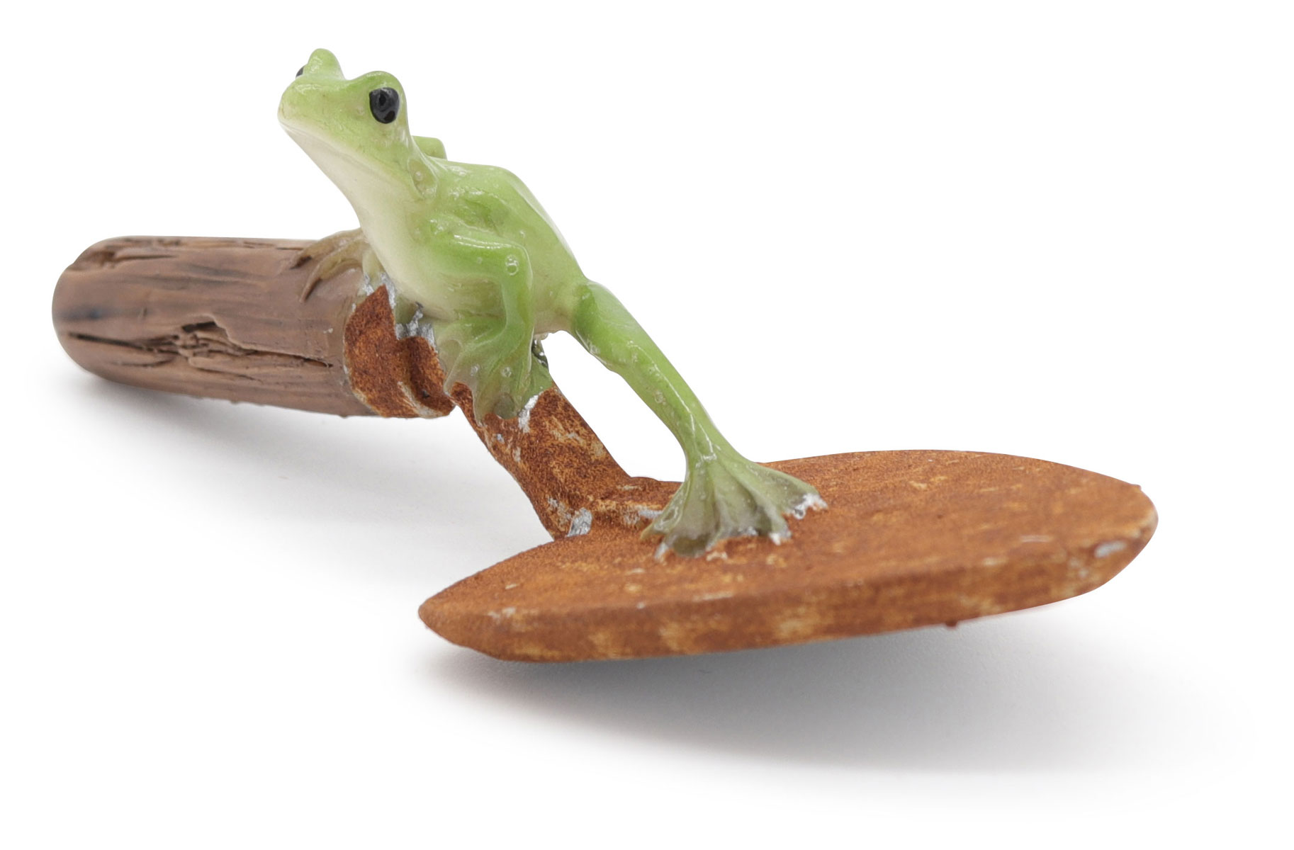 Frog Erwin on trowel, 